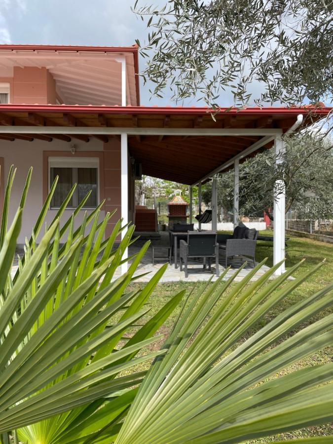 Villa Seaside House à Karianí Extérieur photo